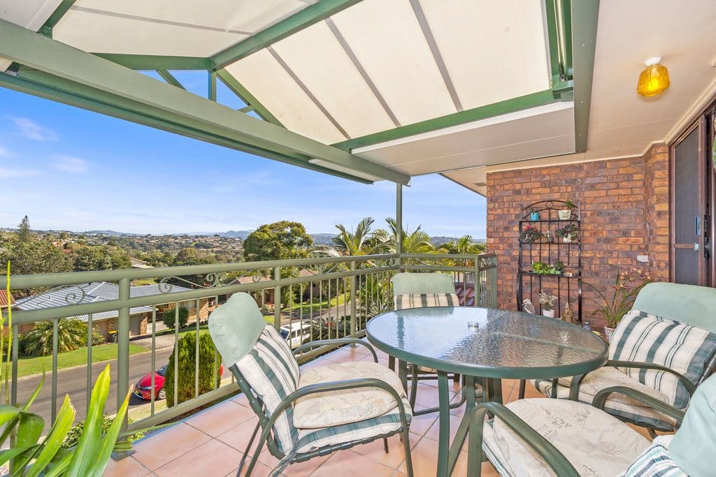 8 St Andrews Way, Banora Point NSW 2486, Banora Point - Thumbnail 2