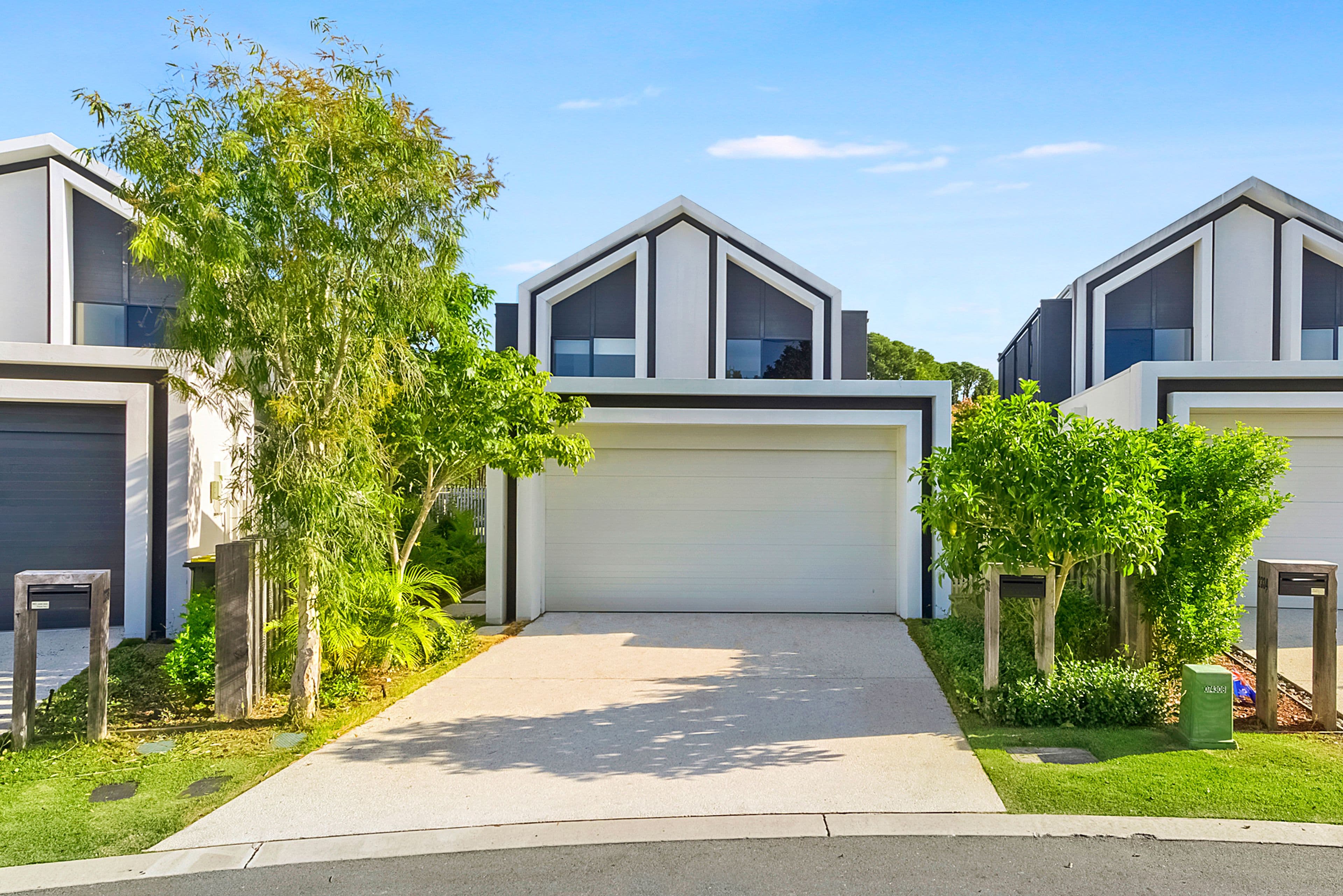 2335 Meliah Close, Sanctuary Cove QLD 4212, Sanctuary Cove - Image 1