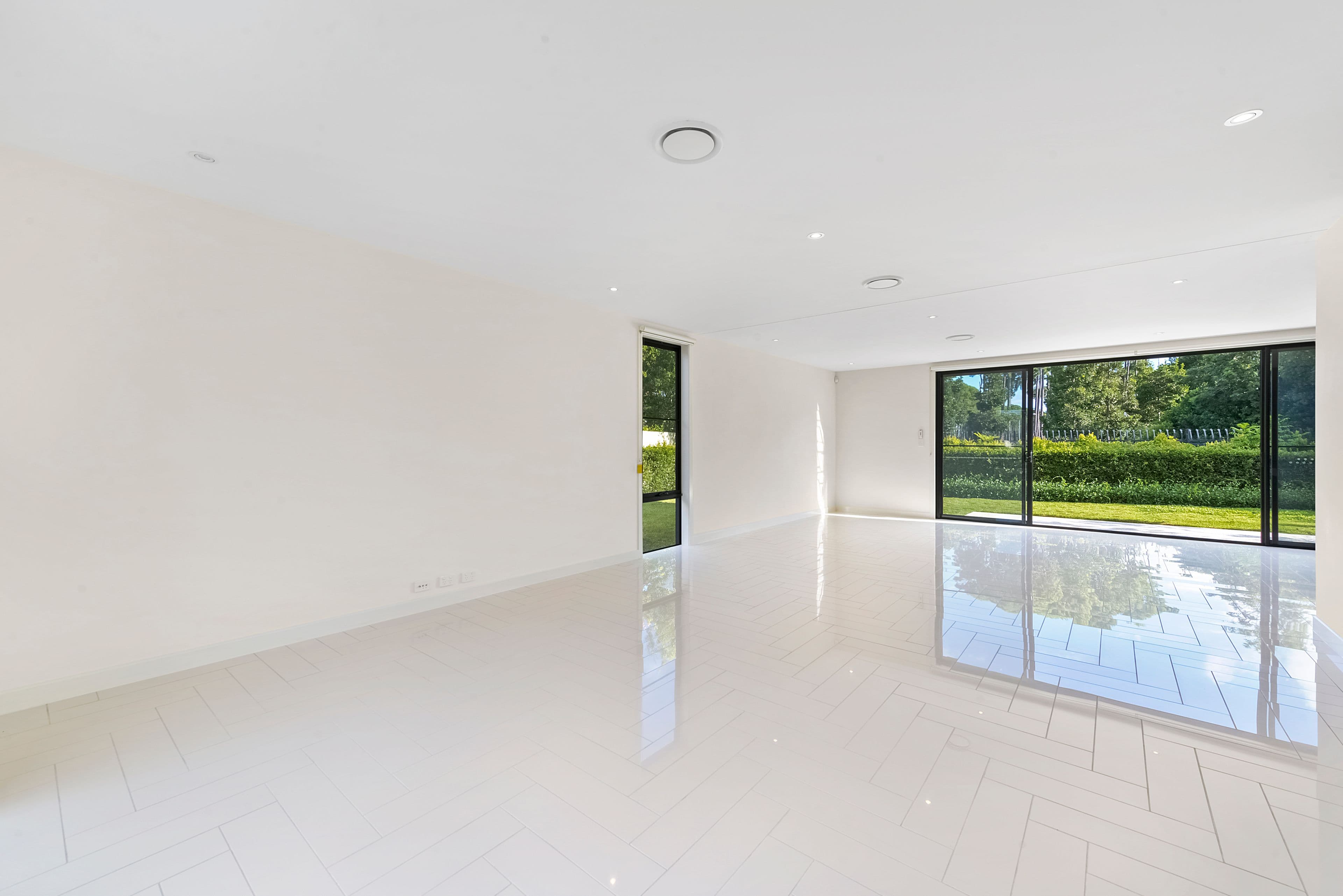 2335 Meliah Close, Sanctuary Cove QLD 4212, Sanctuary Cove - Thumbnail 4
