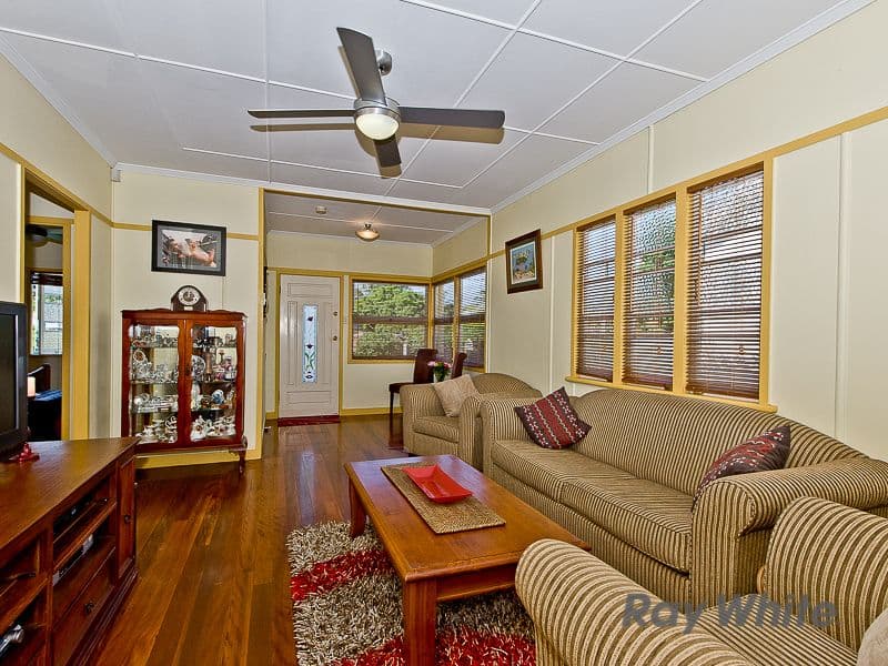 262 Pickering Street, GAYTHORNE QLD 4051, Gaythorne - Thumbnail 2