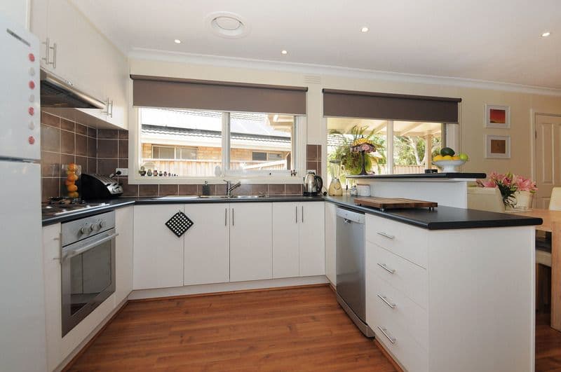 13 Hamilton Grove, FRANKSTON SOUTH VIC 3199, Frankston South - Thumbnail 2