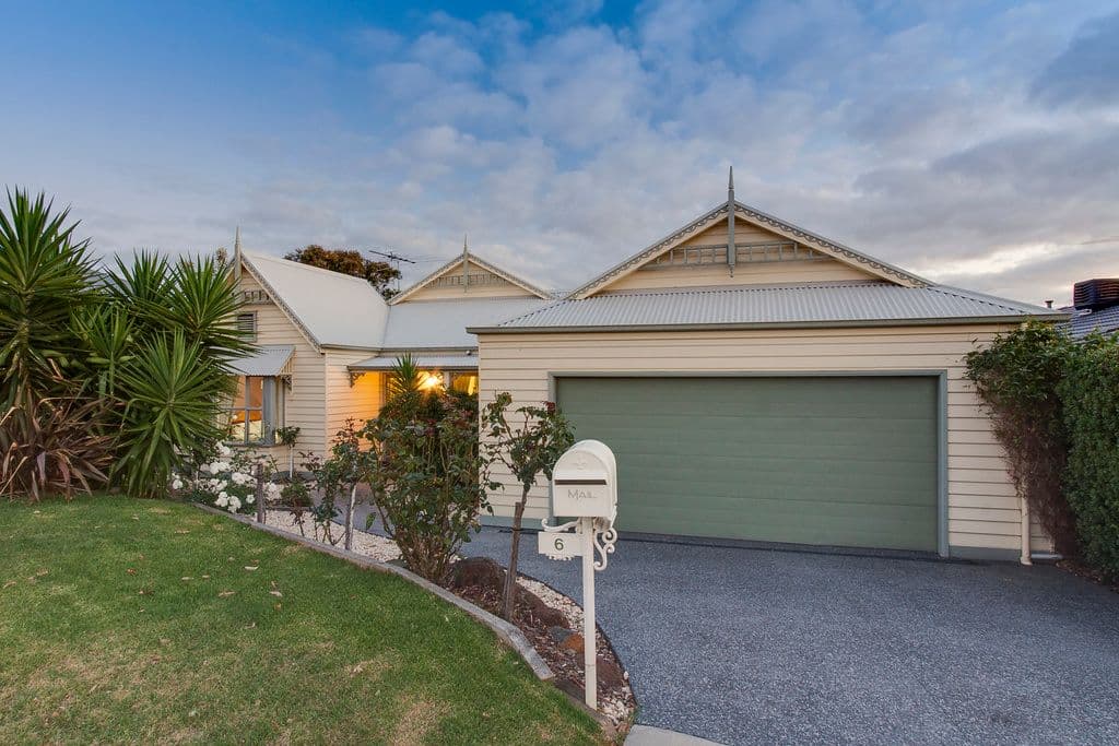 6 Brokenwood Court, LANGWARRIN VIC 3910, Langwarrin - Thumbnail 2