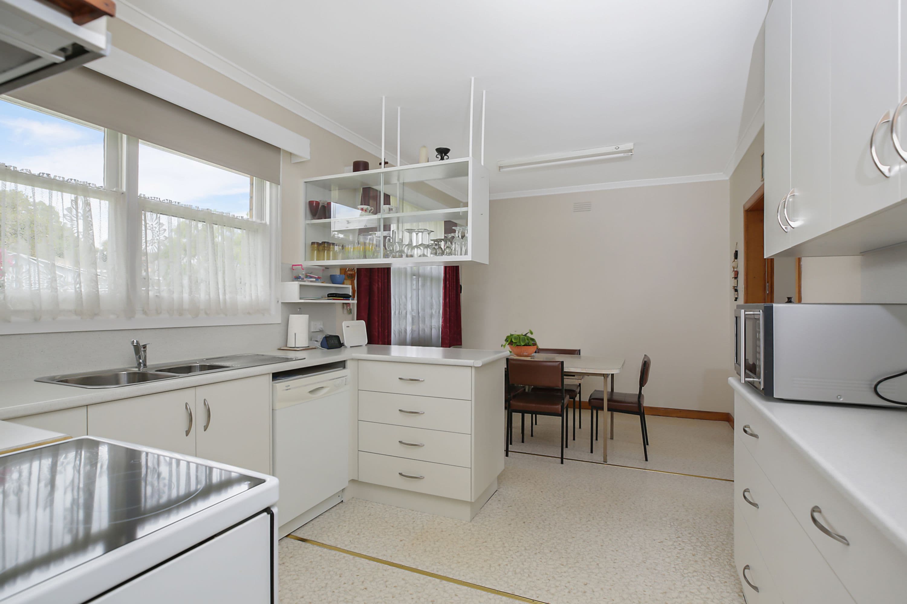 31 Fergusson Street, Camperdown VIC 3260, Camperdown - Thumbnail 6