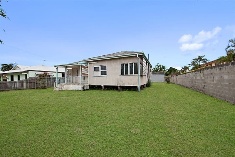 8 Vivian Street, PIMLICO QLD 4812, Pimlico - Thumbnail 8