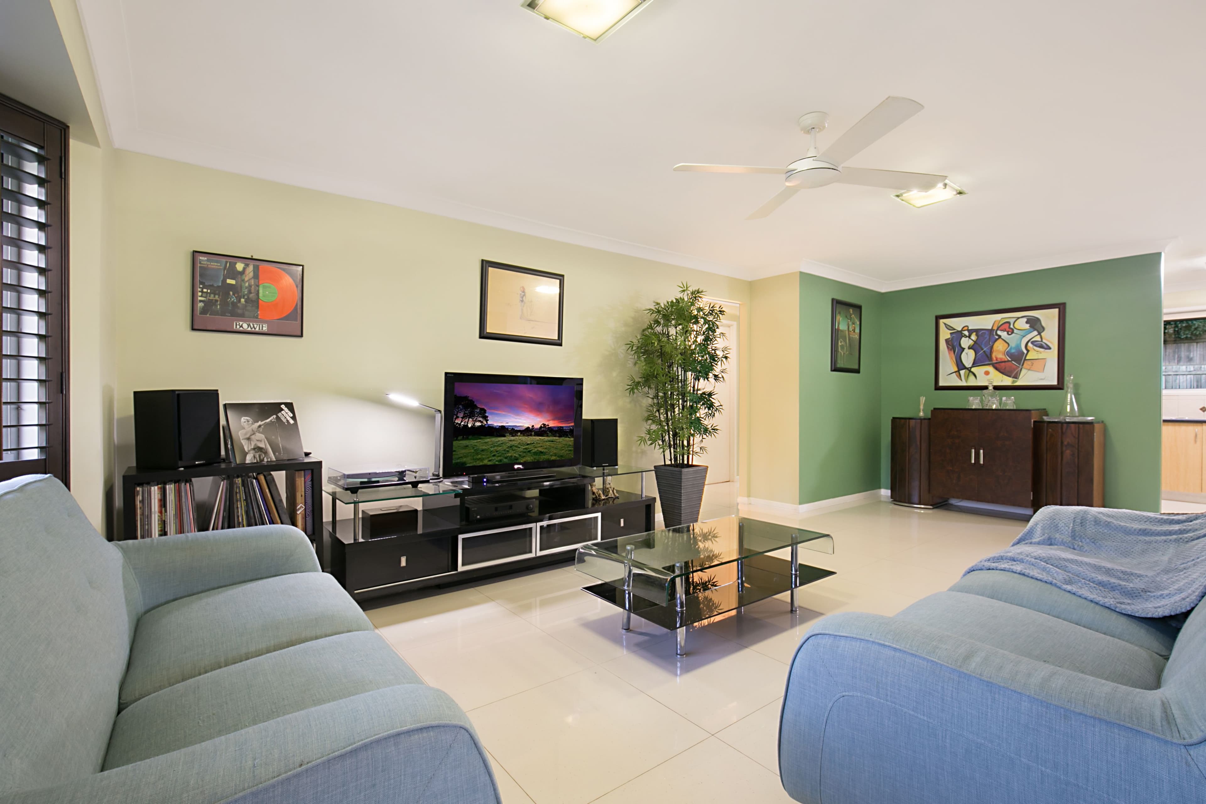 15 Farrington Court, Daisy Hill QLD 4127, Daisy Hill - Thumbnail 2