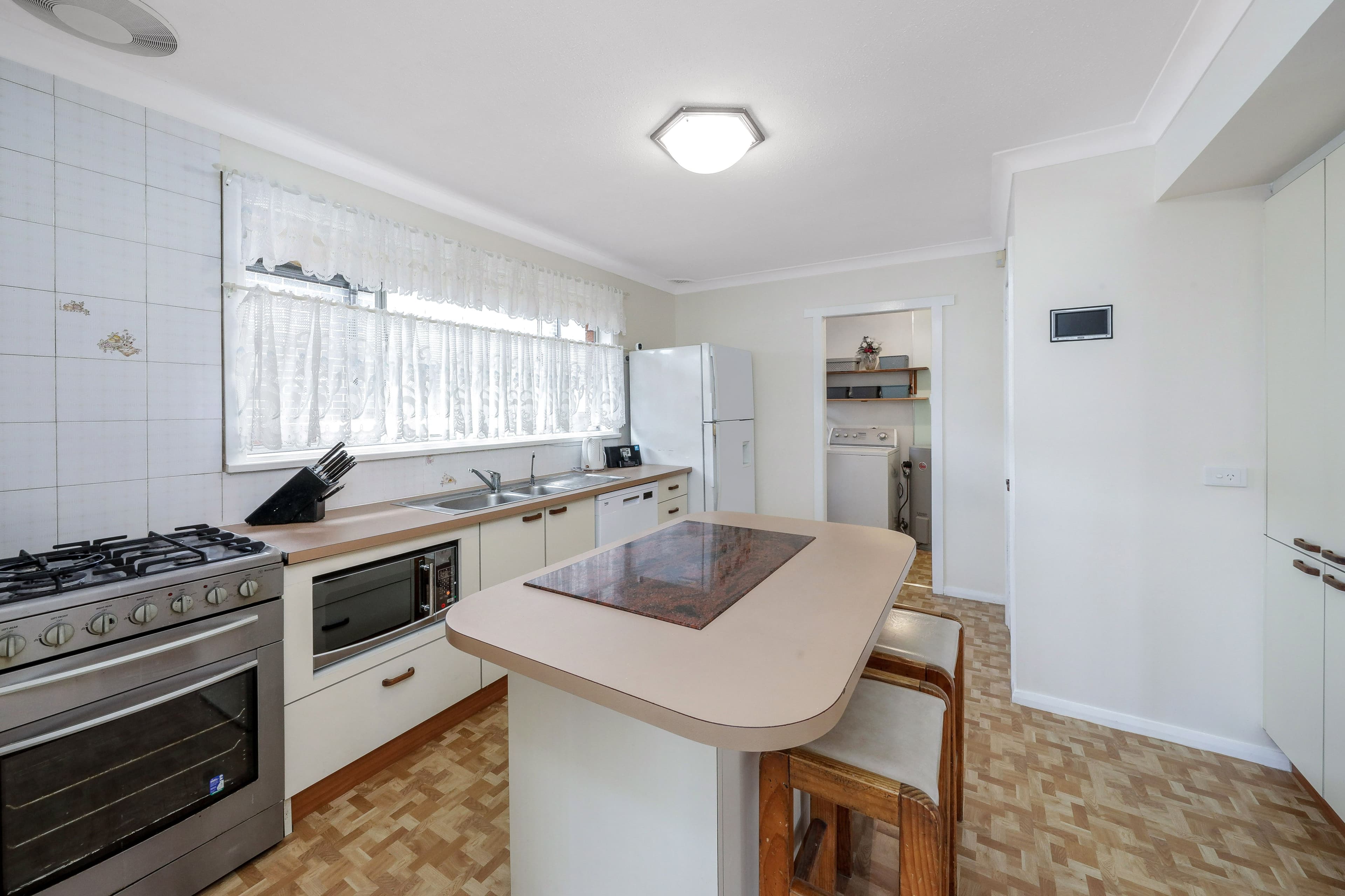 17 Wynyard Avenue, Bass Hill NSW 2197, Bass Hill - Thumbnail 5