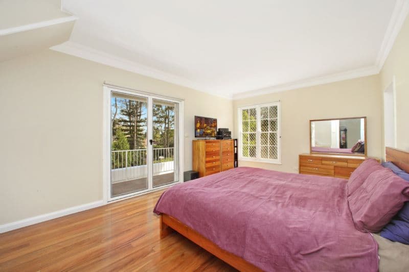 17 Livingstone Avenue, PYMBLE NSW 2073, Pymble - Thumbnail 2
