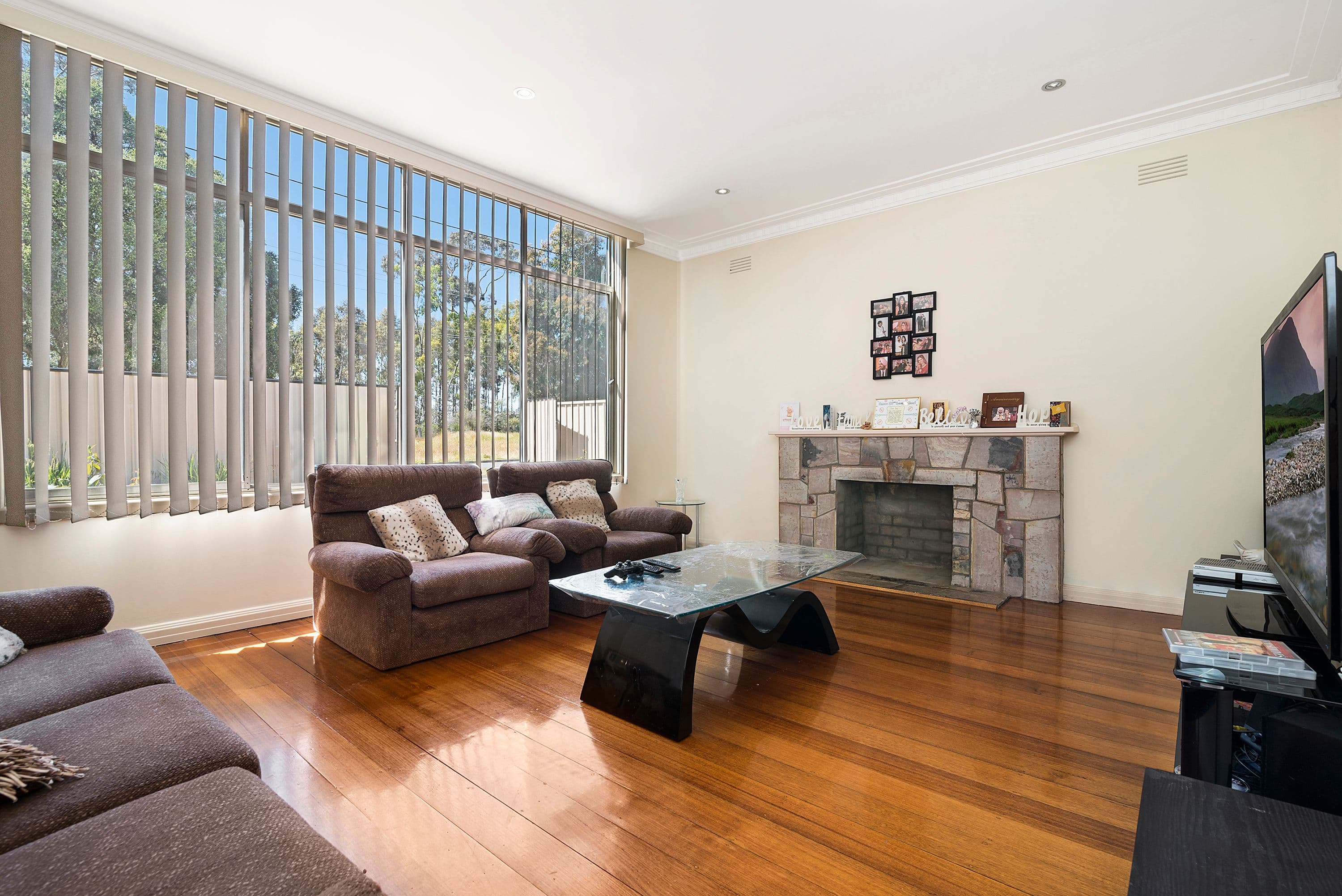 16 McLachlan Street, Golden Square VIC 3555, Lethbridge Park - Thumbnail 2