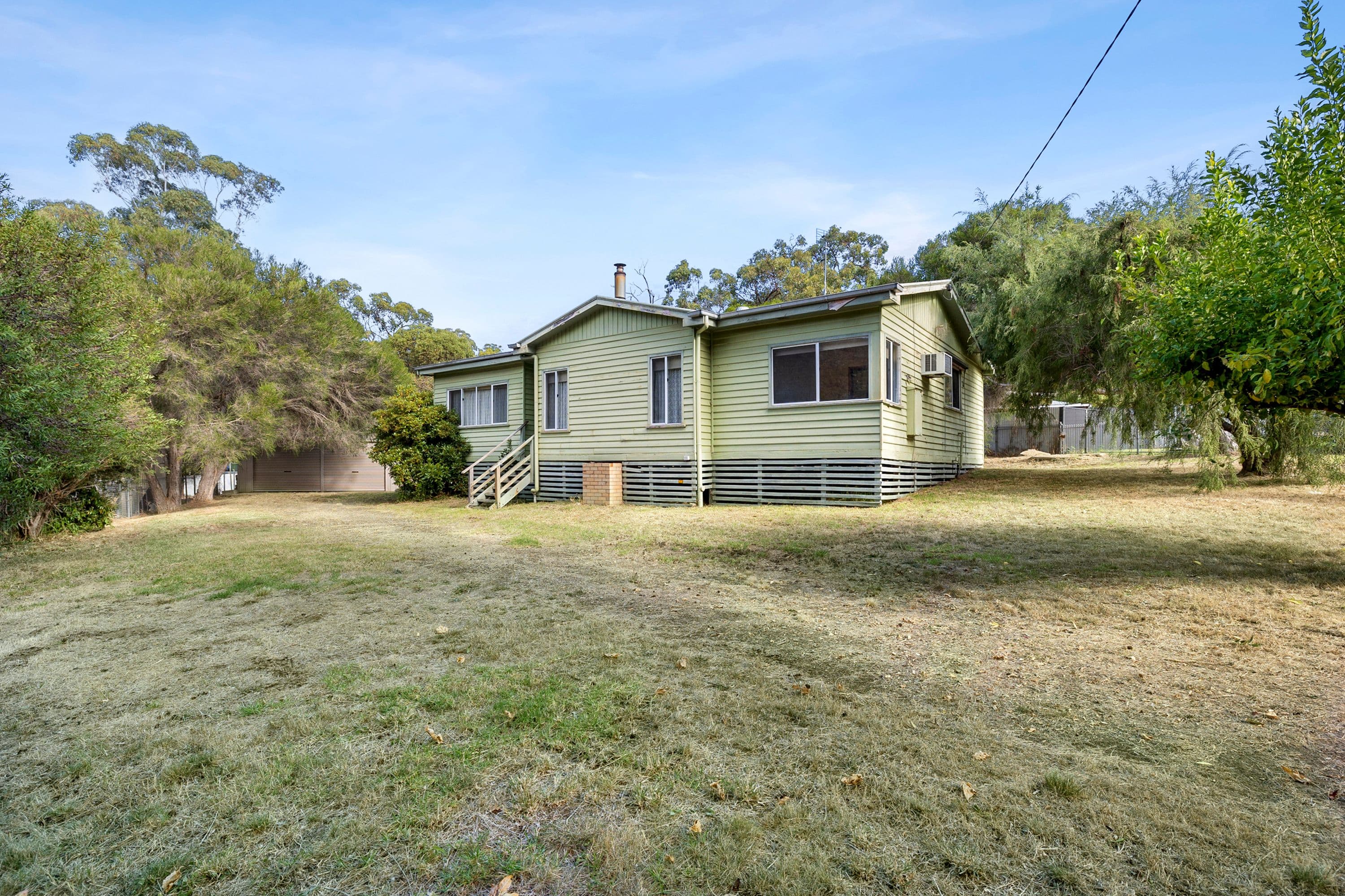 4 Sundial Avenue, Halls Gap VIC 3381, Halls Gap - Thumbnail 3