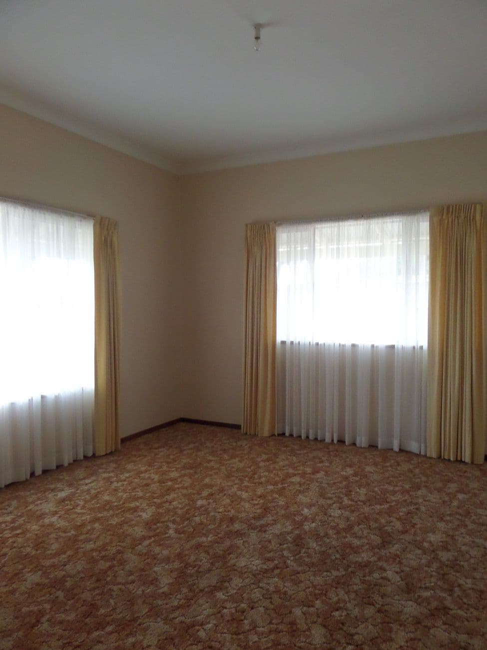 41 Ferrier Street, NARRANDERA NSW 2700, Narrandera - Thumbnail 5