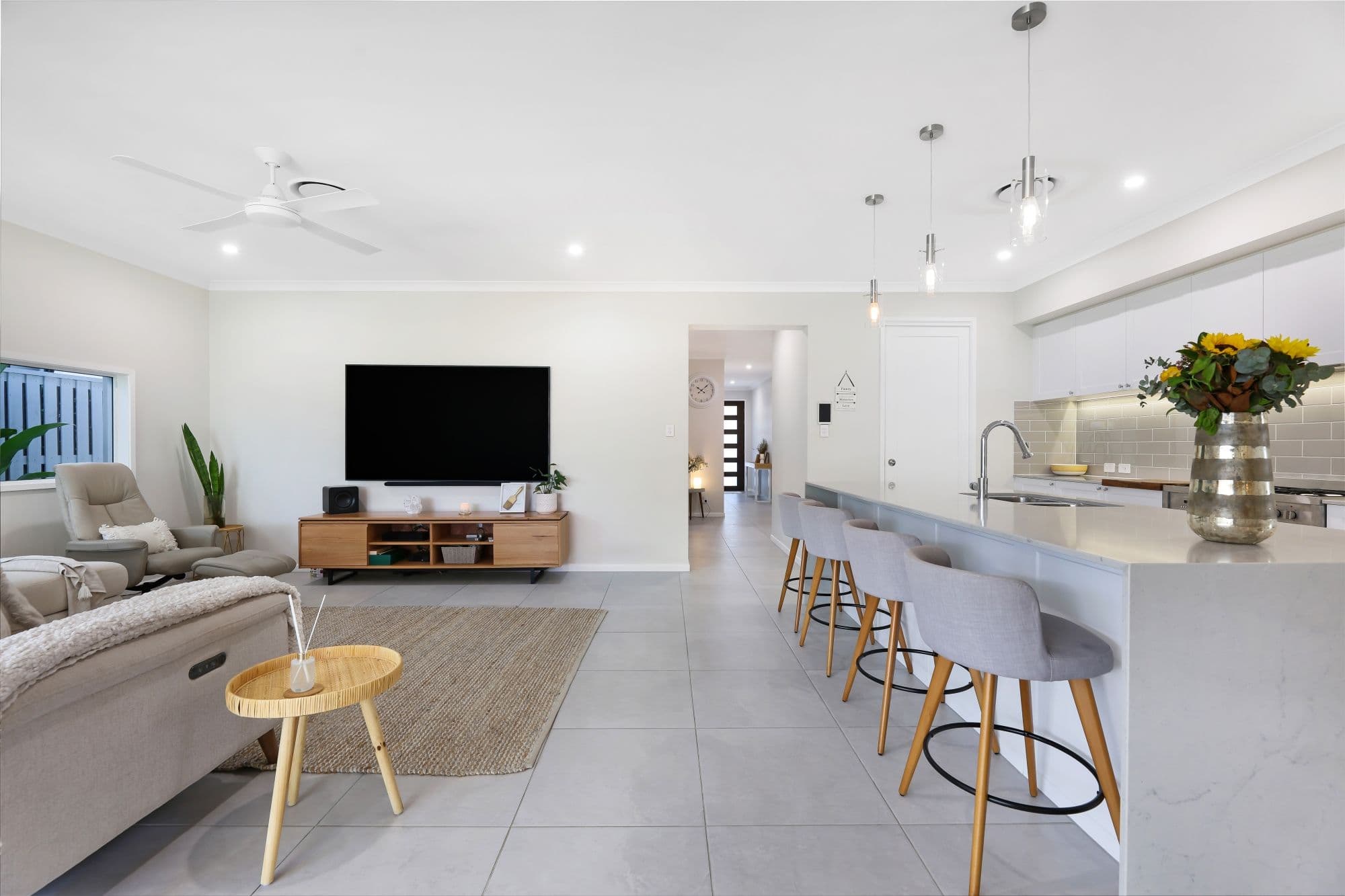 20 Meadow Circuit, Helensvale QLD 4212, Helensvale - Thumbnail 4