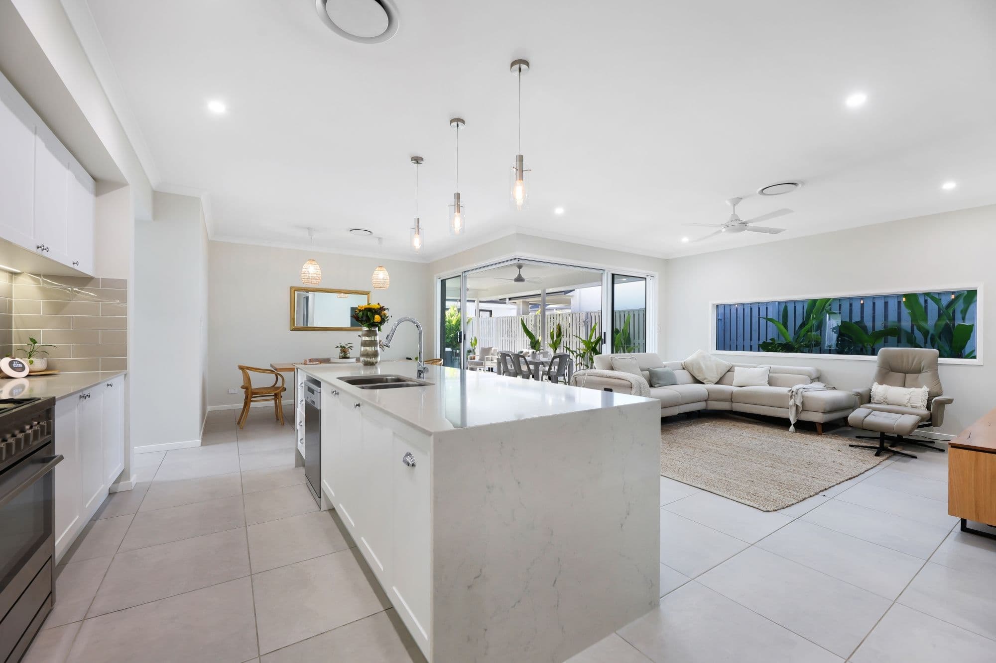 20 Meadow Circuit, Helensvale QLD 4212, Helensvale - Thumbnail 5