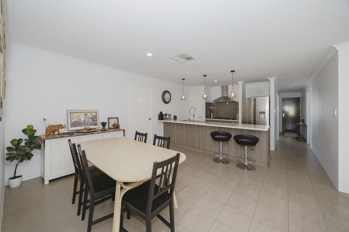 31 Dorrigo Bend, Yanchep WA 6035, Yanchep - Thumbnail 7