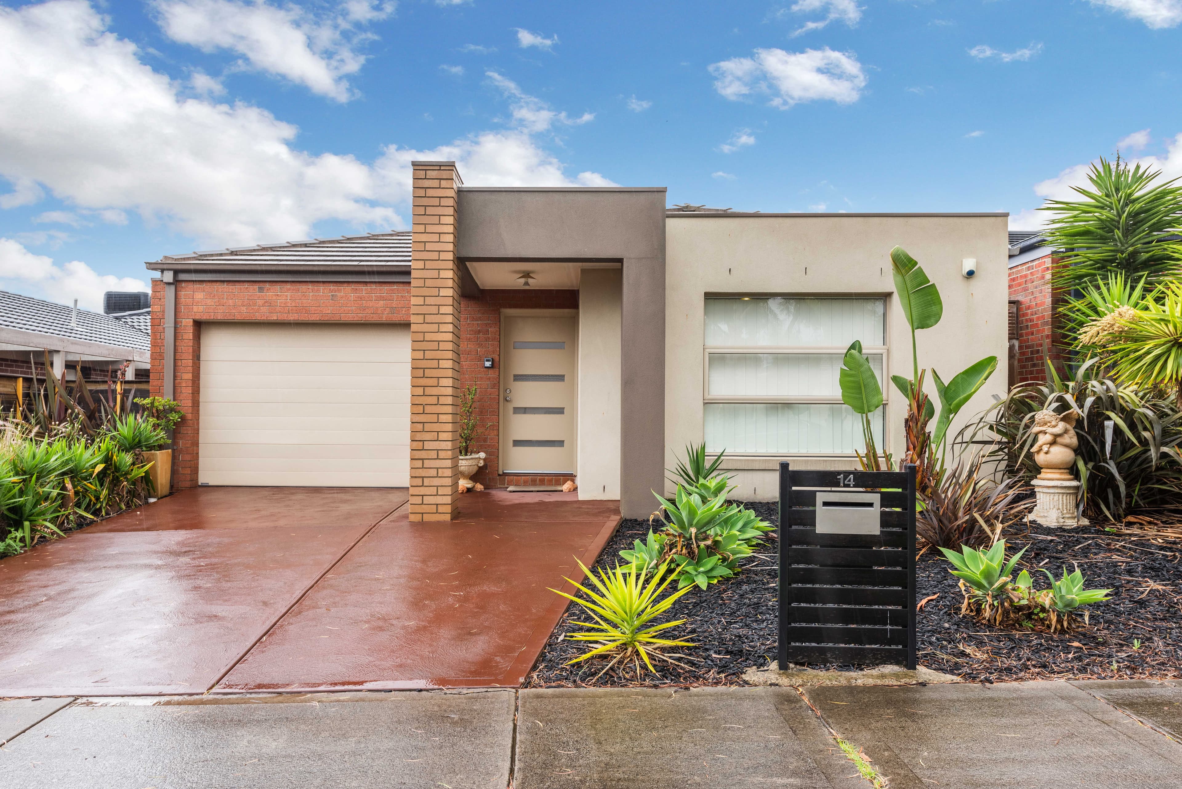 14 Sunlander Way, Doreen VIC 3754, Doreen - Thumbnail 2