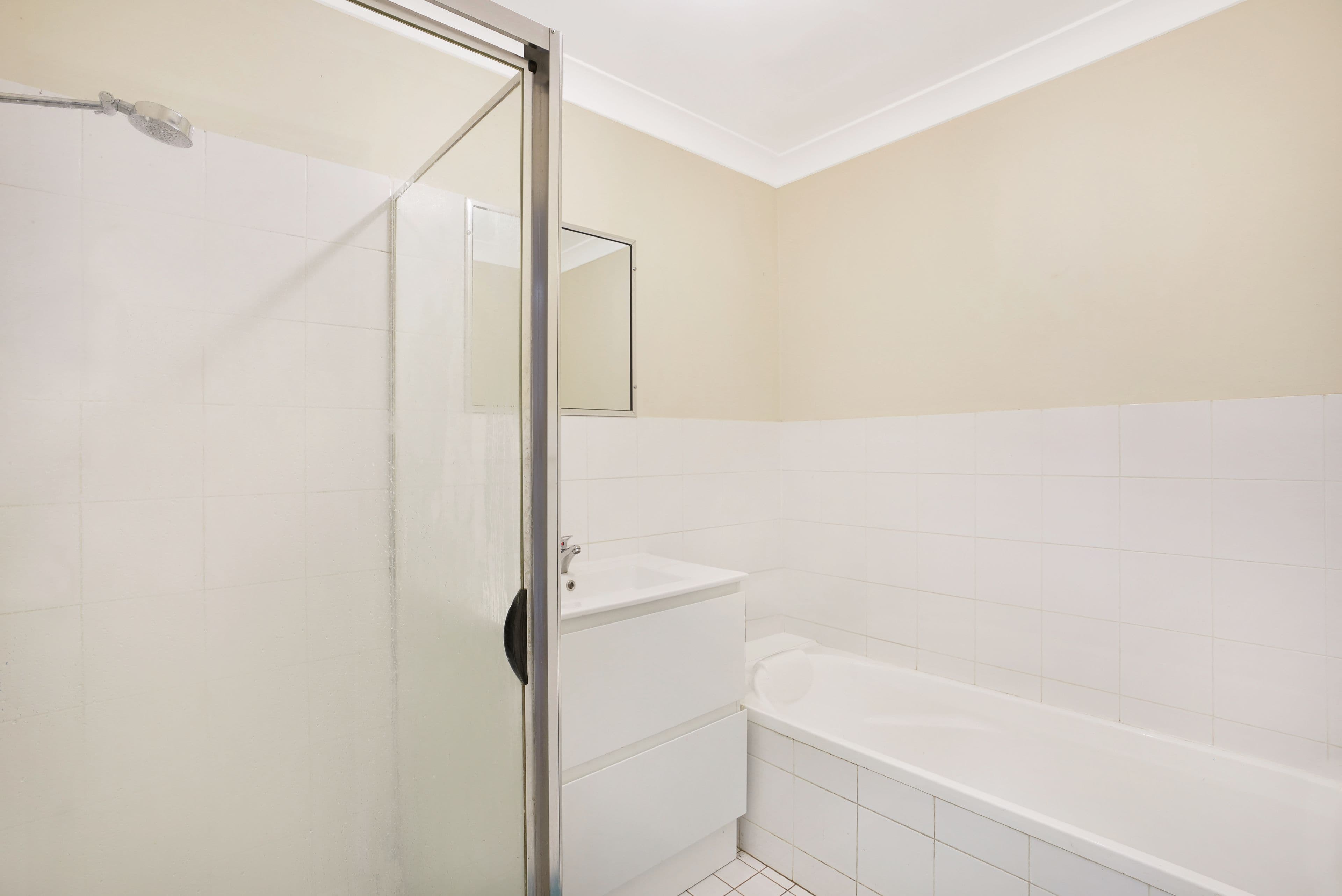 18 Kawana Avenue, Blue Haven NSW 2262, Blue Haven - Thumbnail 8