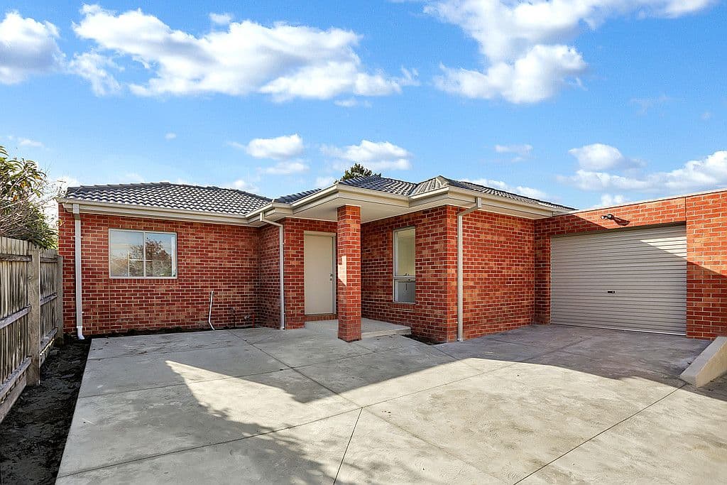7 Birdwood Avenue, Dandenong VIC 3175, Dandenong - Image 1