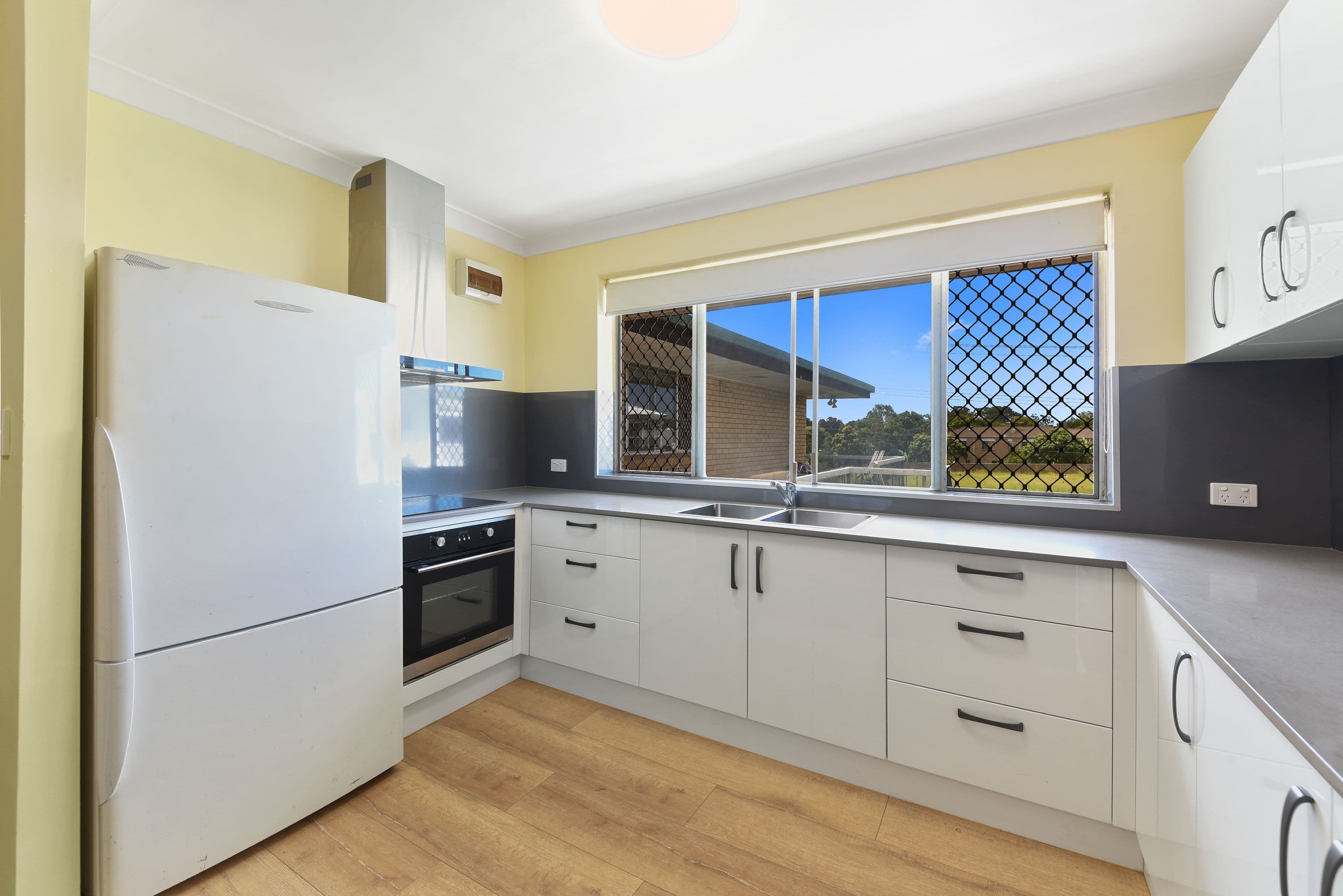 7 Pendine Street, Gaythorne QLD 4051, Gaythorne - Thumbnail 2