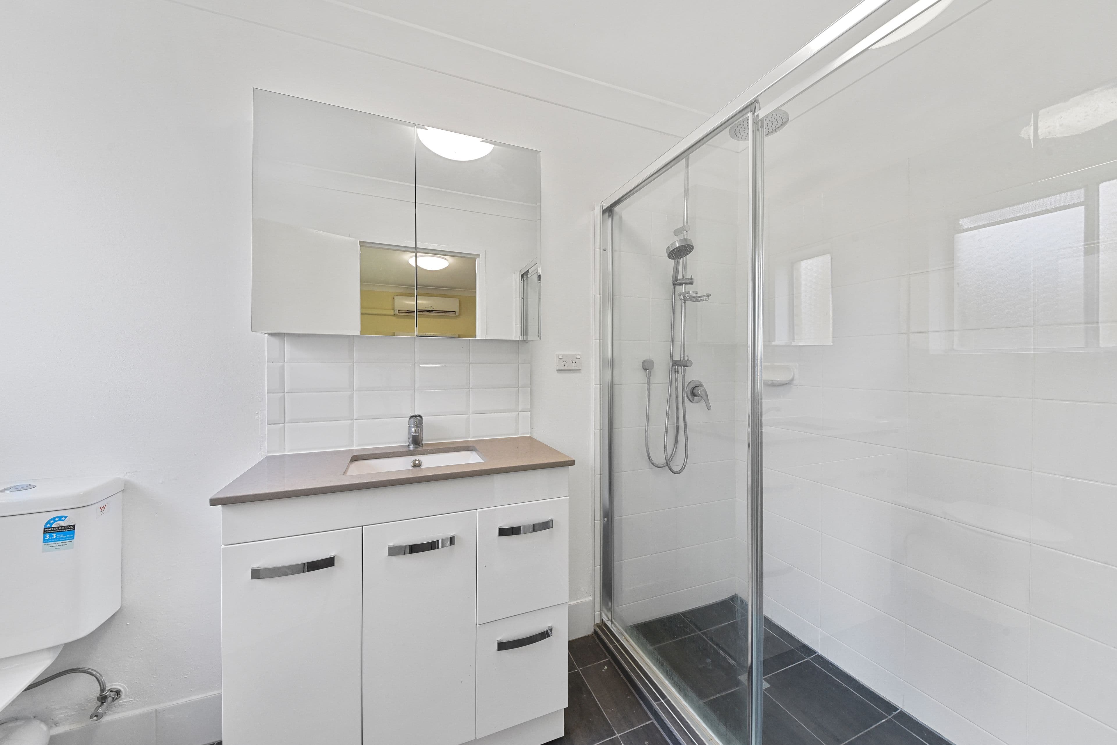 7 Pendine Street, Gaythorne QLD 4051, Gaythorne - Thumbnail 3