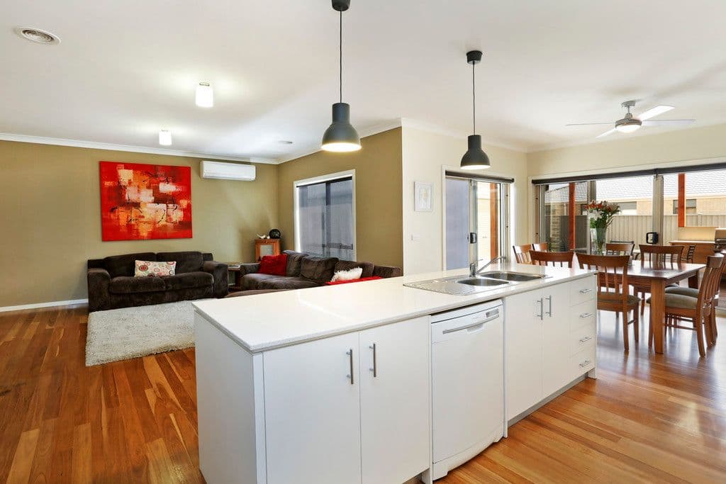 17 Judith Court, Lara VIC 3212, Lara - Thumbnail 4