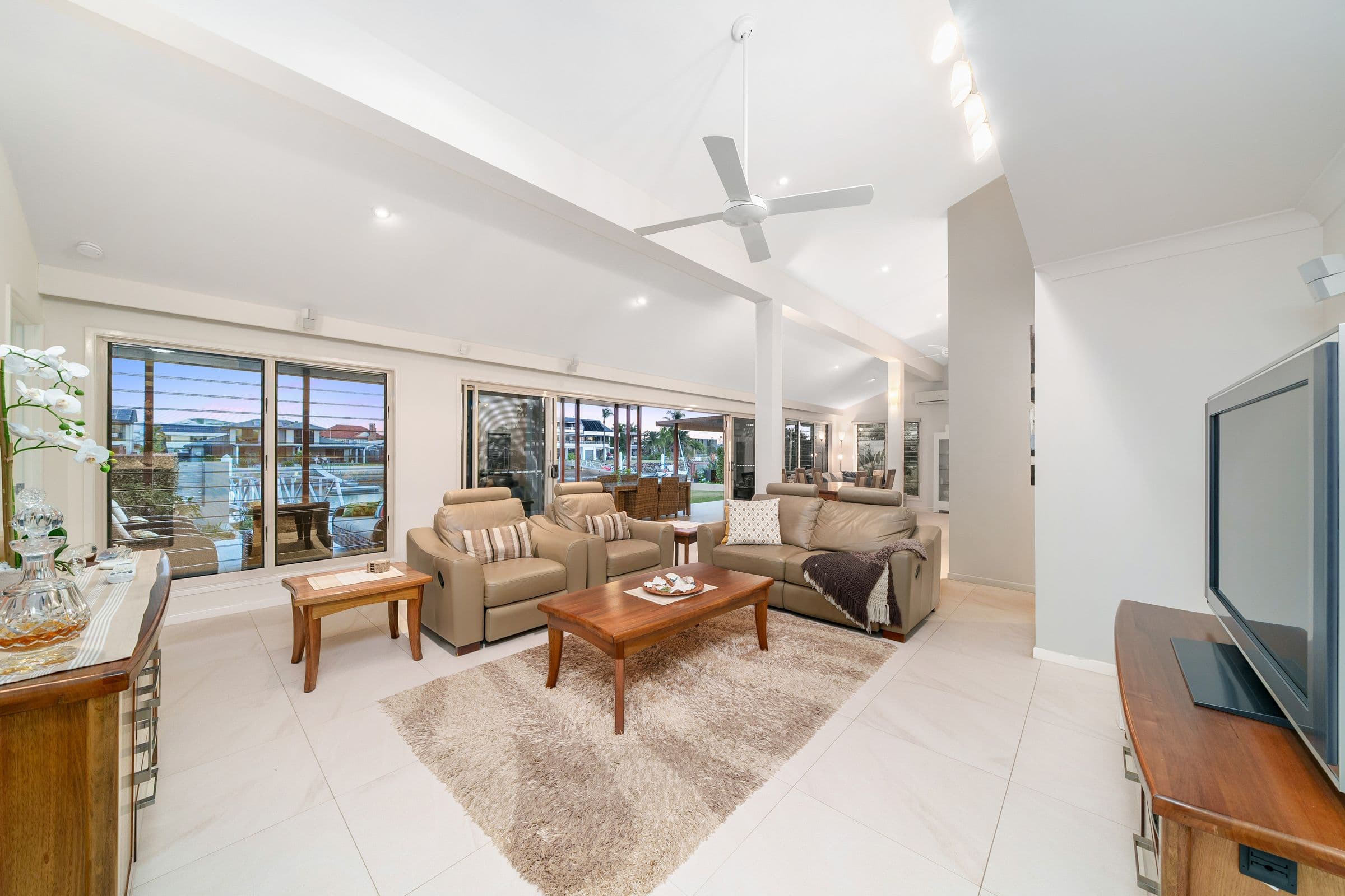 50 Southern Cross Drive, Newport QLD 4020, Newport - Thumbnail 4