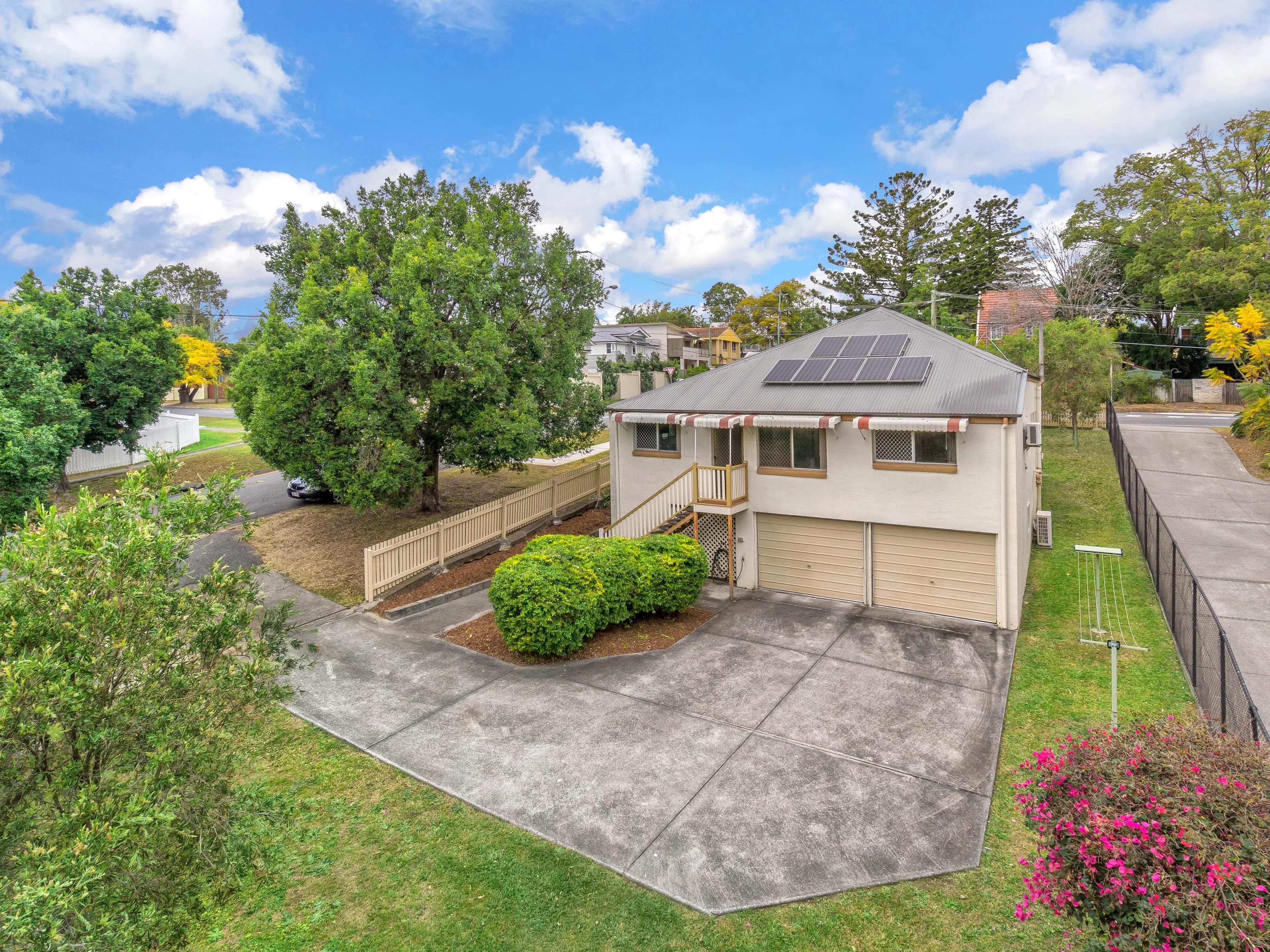 102 Gellibrand Street, Clayfield QLD 4011, Clayfield - Thumbnail 2