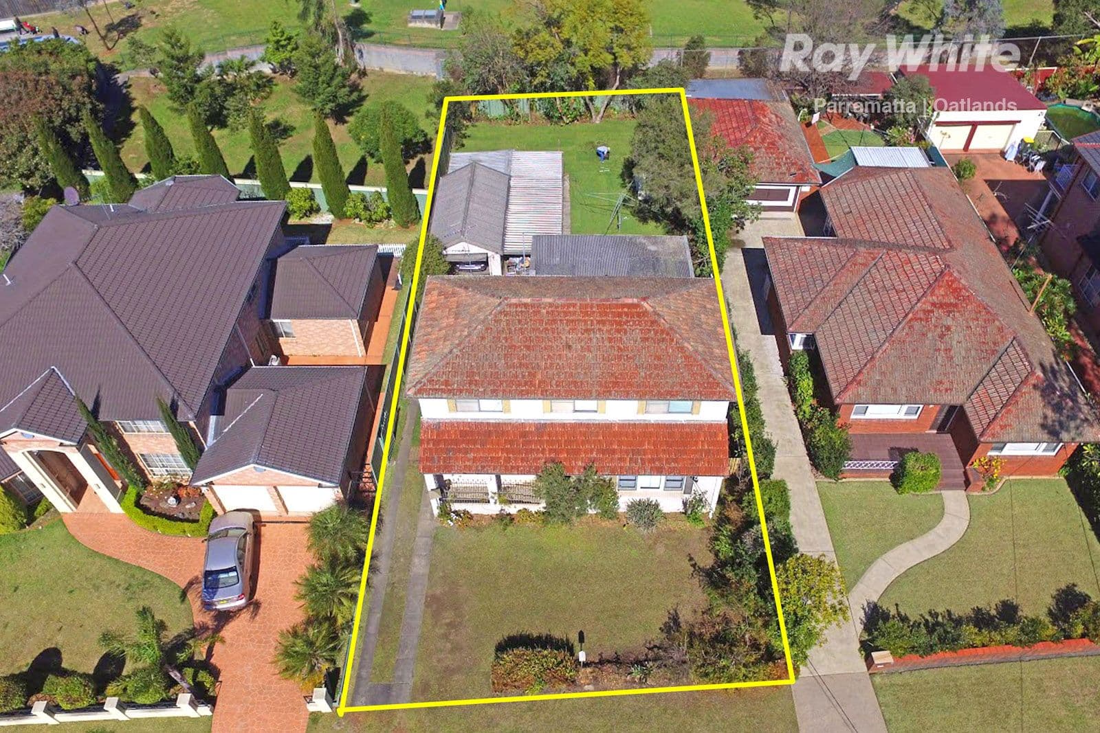33 Cotswold Street, Westmead - Image 1