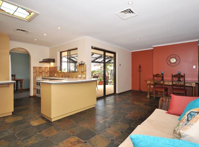 126 Broadmeadow Drive, FLAGSTAFF HILL SA 5159, Flagstaff Hill - Thumbnail 6
