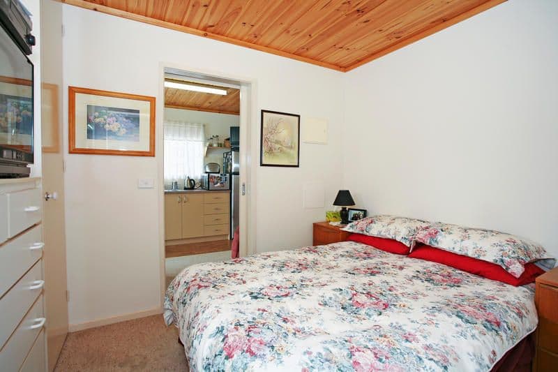 152 Colac Road, HIGHTON VIC 3216, Highton - Thumbnail 4