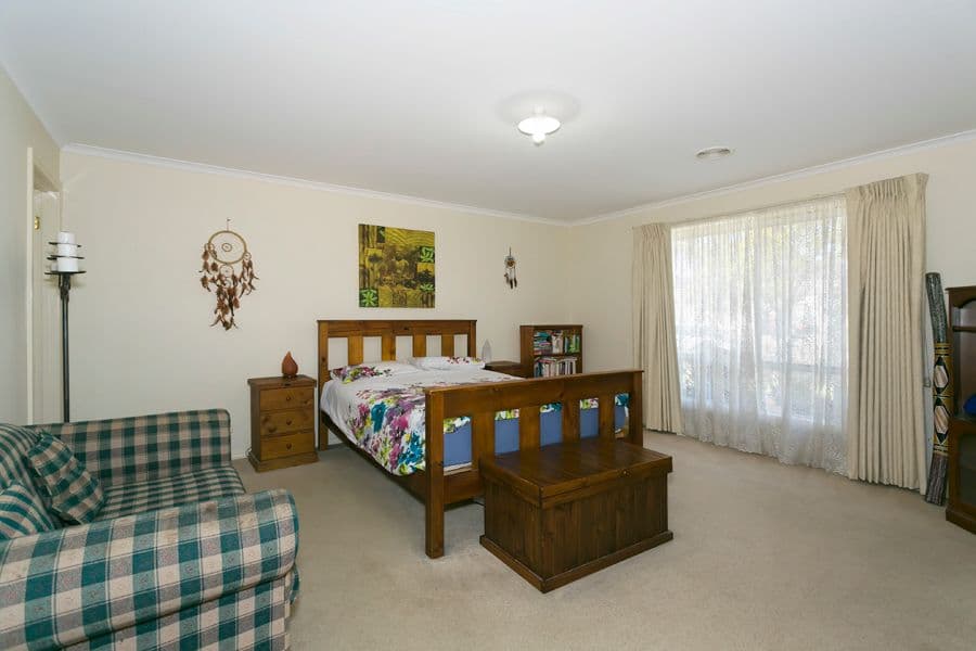 23 Haywood Grove, MELTON WEST VIC 3337, Melton West - Thumbnail 6