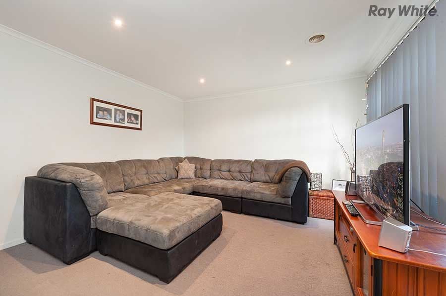 31 Foleys Road, Deer Park VIC 3023, Deer Park - Thumbnail 2