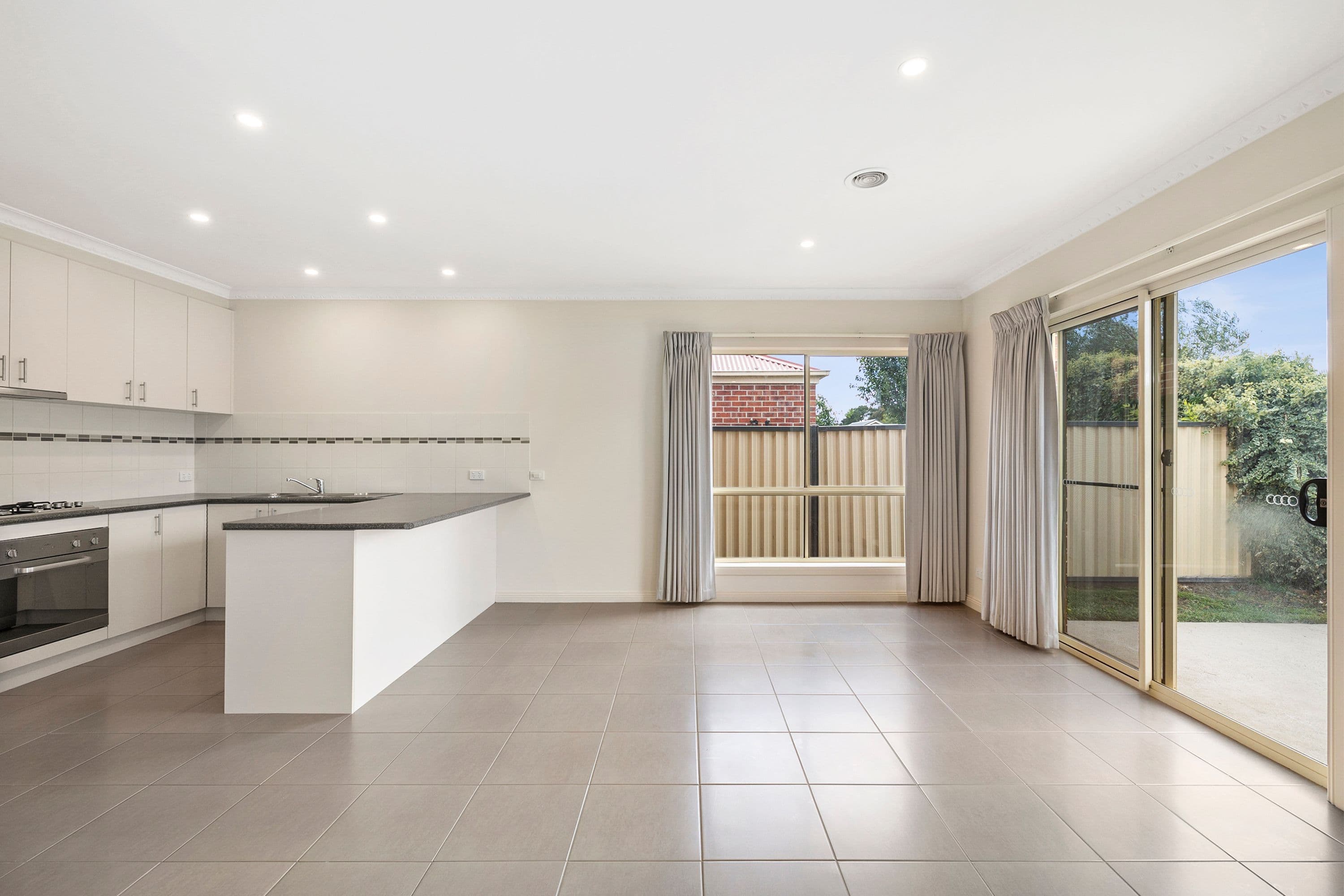 17 Bradbury Street, Brown Hill VIC 3350, Brown Hill - Thumbnail 4