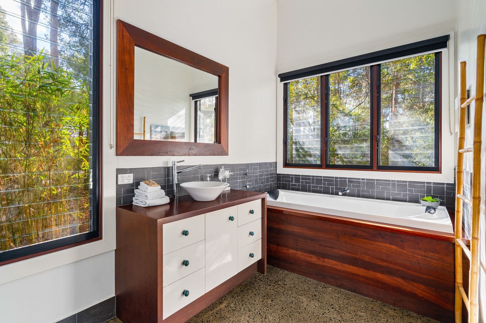 6 Bushland Rise, Margaret River WA 6285, Margaret River - Thumbnail 3