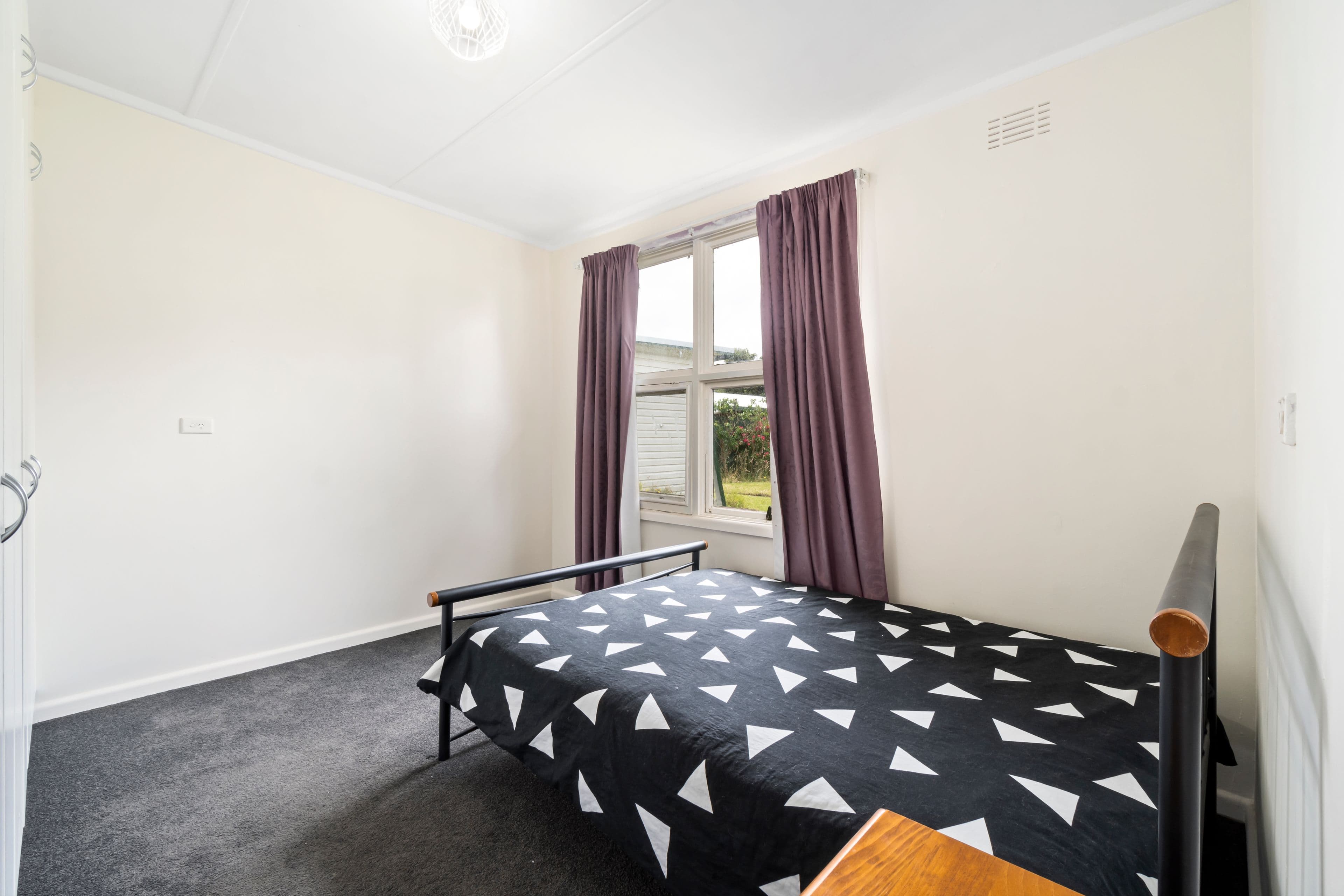 1 Murrock Street, Simpson VIC 3266, Simpson - Thumbnail 5