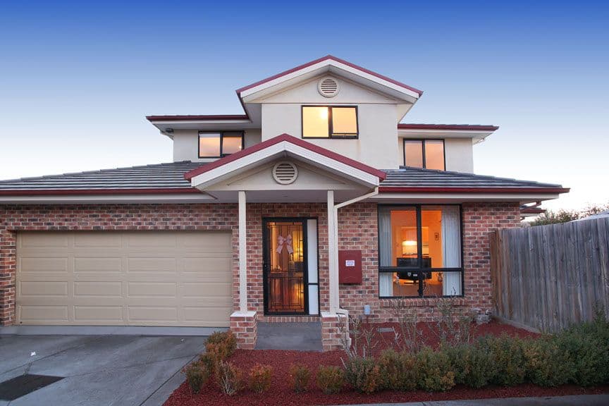 2 Jacqueline Road, MOUNT WAVERLEY VIC 3149, Mount Waverley - Image 1