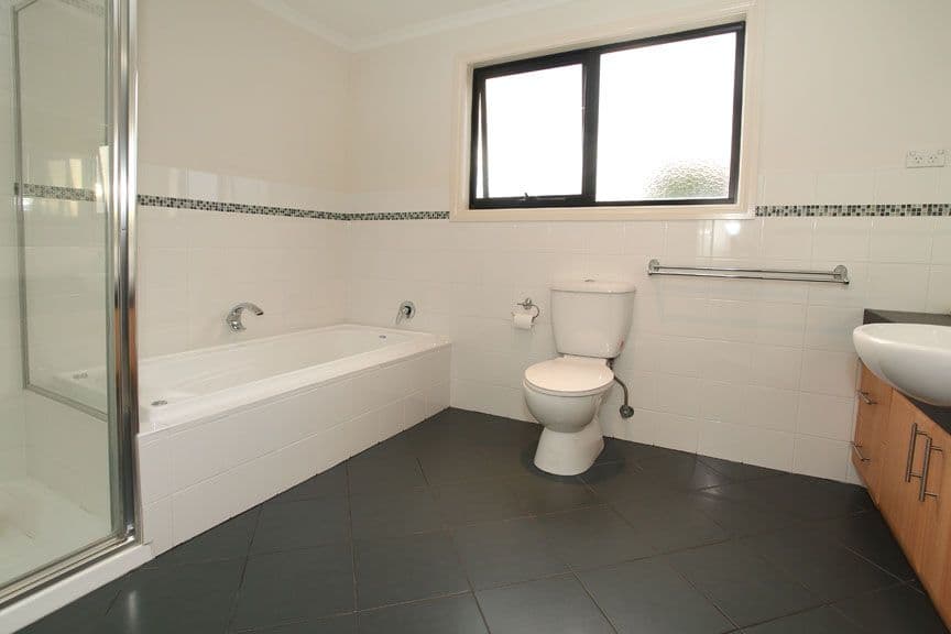 2 Jacqueline Road, MOUNT WAVERLEY VIC 3149, Mount Waverley - Thumbnail 7
