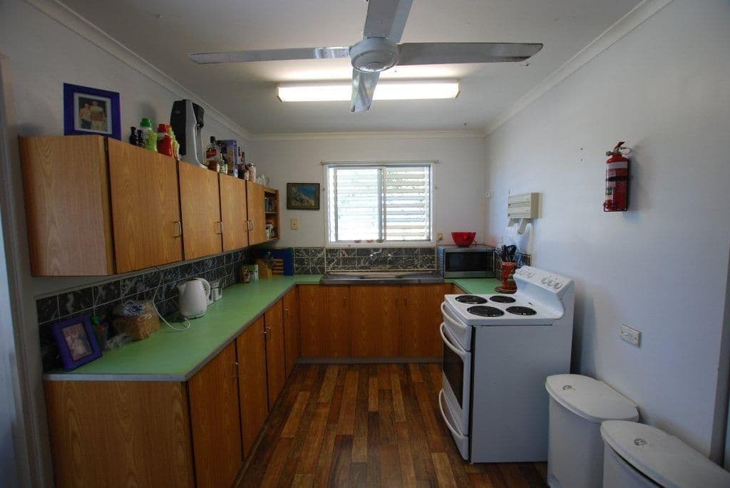 12 Christensen Street, BUCASIA QLD 4750, Bucasia - Thumbnail 8