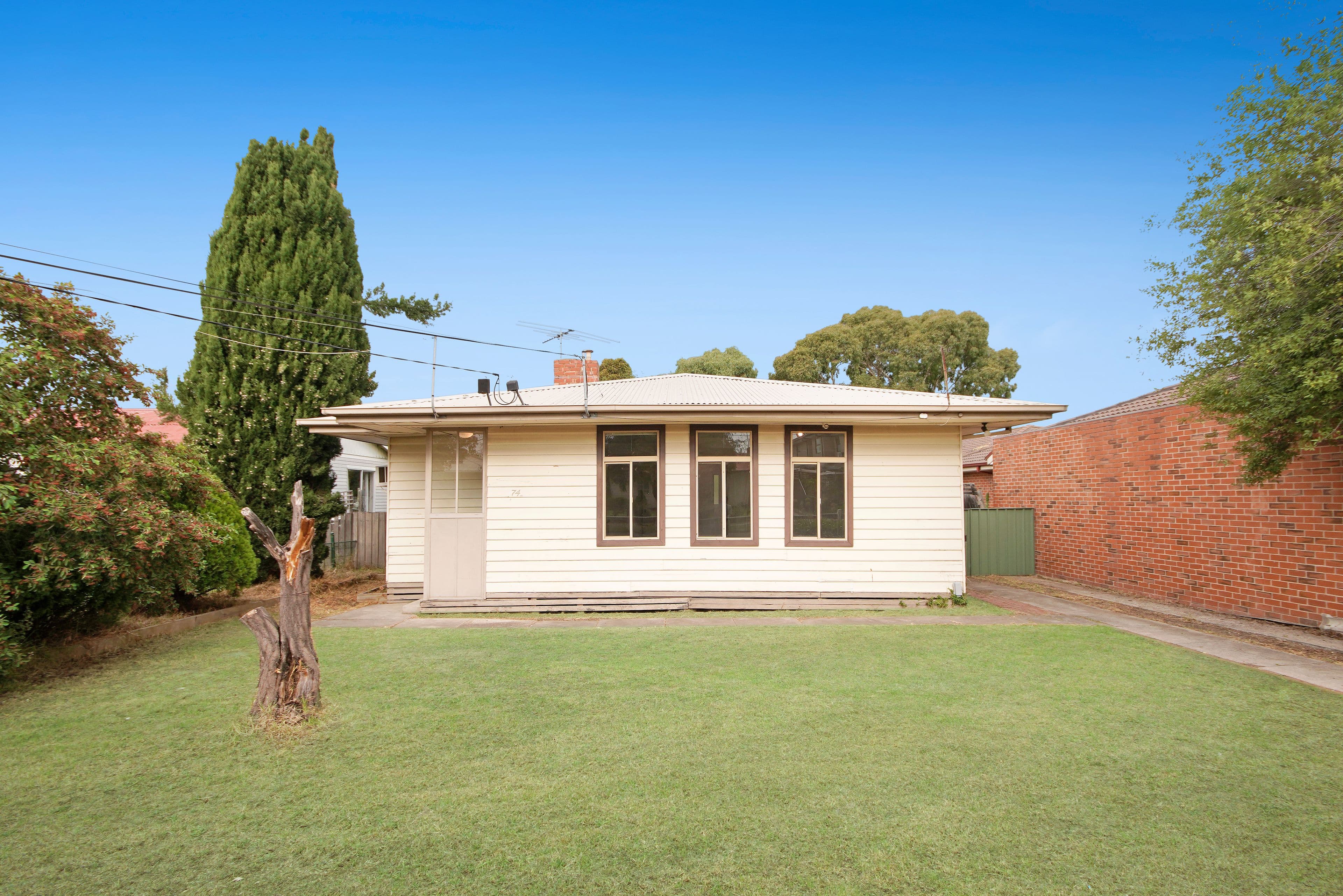 74 Marchant Avenue, Reservoir VIC 3073, Reservoir - Thumbnail 2