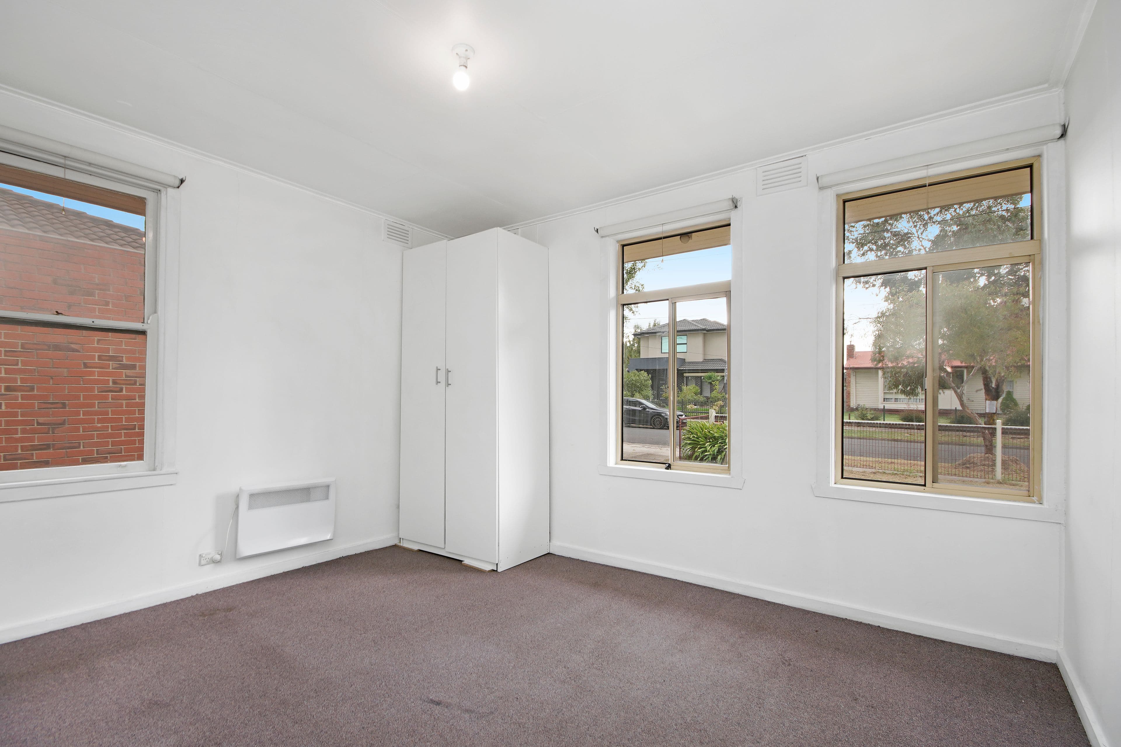 74 Marchant Avenue, Reservoir VIC 3073, Reservoir - Thumbnail 8