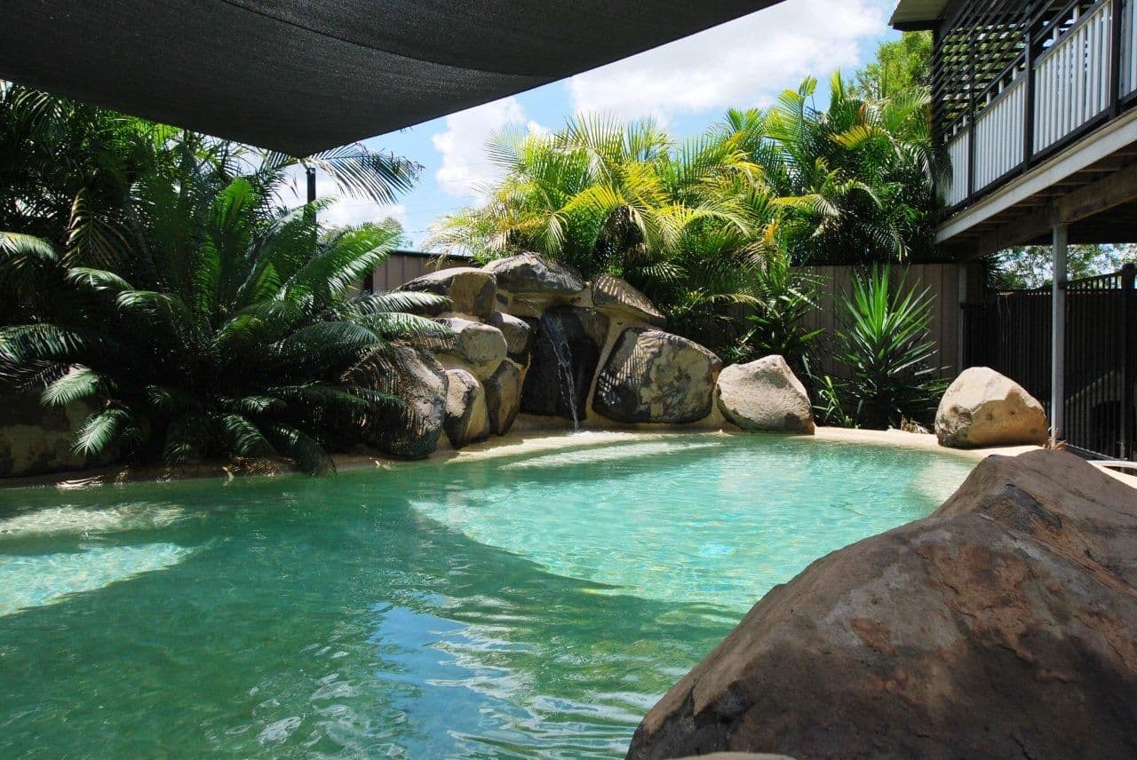 11 Gilbert Court, MORANBAH QLD 4744, Moranbah - Thumbnail 2