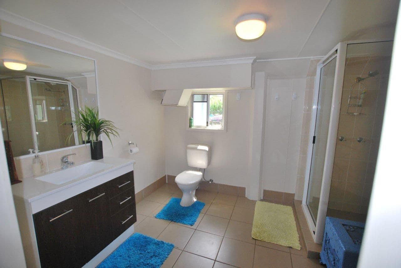 11 Gilbert Court, MORANBAH QLD 4744, Moranbah - Thumbnail 8