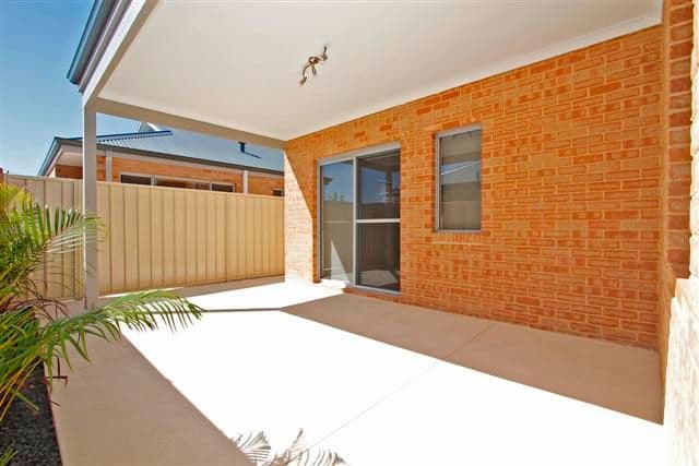 Unit 6 - 18 Flynn Street, CANNING VALE WA 6155, Canning Vale - Thumbnail 4