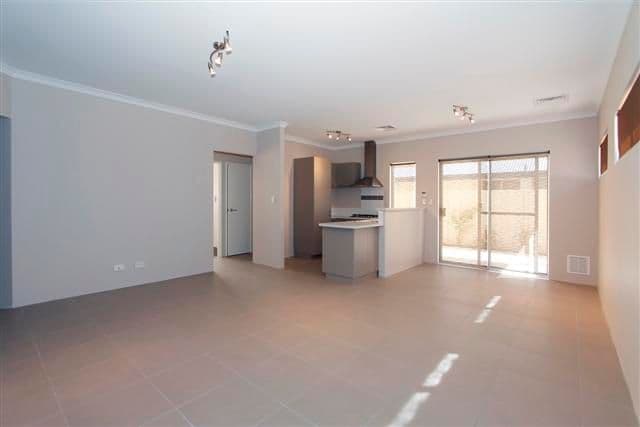 Unit 6 - 18 Flynn Street, CANNING VALE WA 6155, Canning Vale - Thumbnail 5