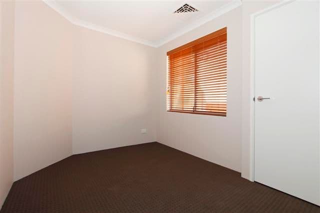 Unit 6 - 18 Flynn Street, CANNING VALE WA 6155, Canning Vale - Thumbnail 7