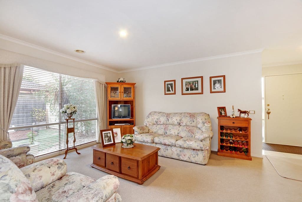 5 Nimblefoot Way, LILYDALE VIC 3140, Lilydale - Thumbnail 2