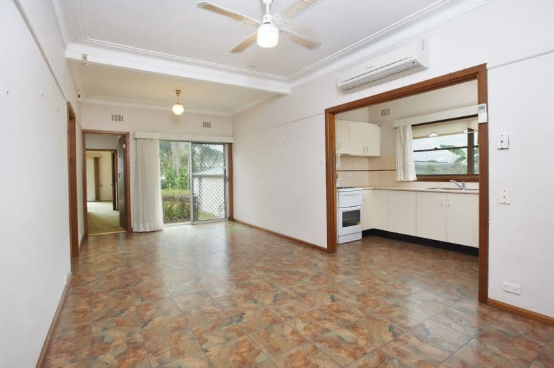 1 HOLDEN Street, TOONGABBIE NSW 2146, Toongabbie - Thumbnail 2