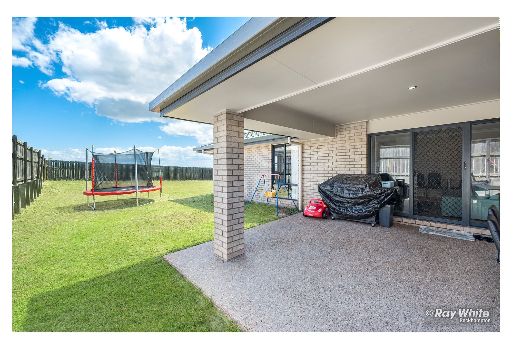 21 Kildare Crescent, Parkhurst QLD 4702, Parkhurst - Thumbnail 4