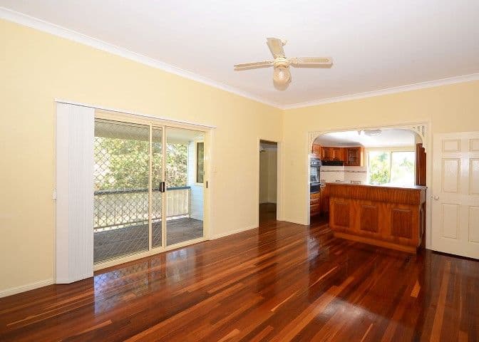 155 Pulgul Street, URANGAN QLD 4655, Urangan - Thumbnail 3