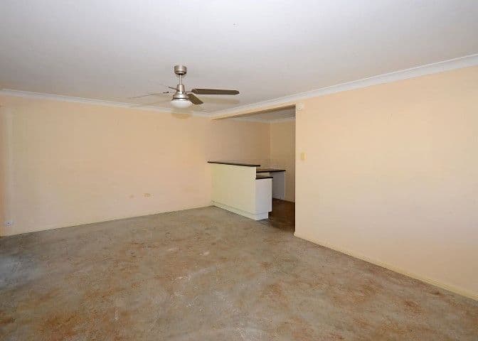 155 Pulgul Street, URANGAN QLD 4655, Urangan - Thumbnail 7