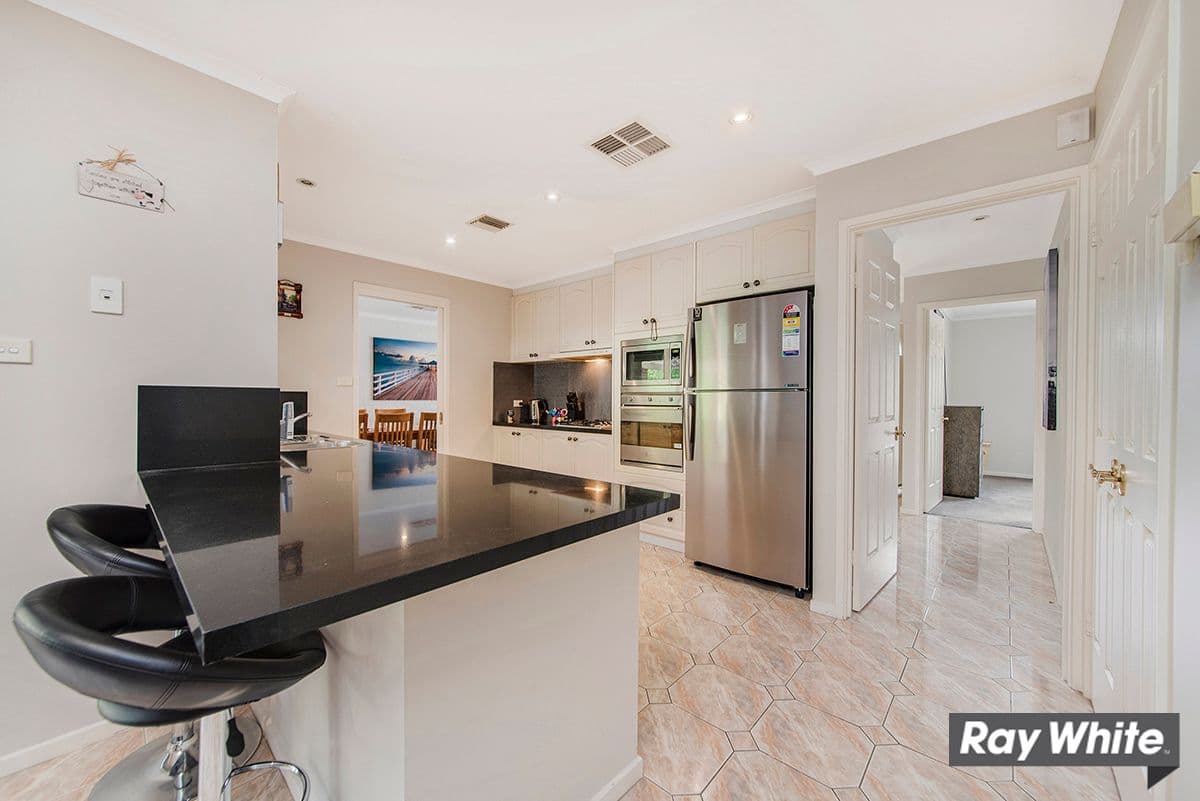 2 Dooland Court, Nicholls ACT 2913, Nicholls - Thumbnail 8