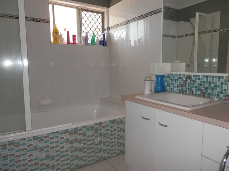 30 Cascade Street, RACEVIEW QLD 4305, Raceview - Thumbnail 6